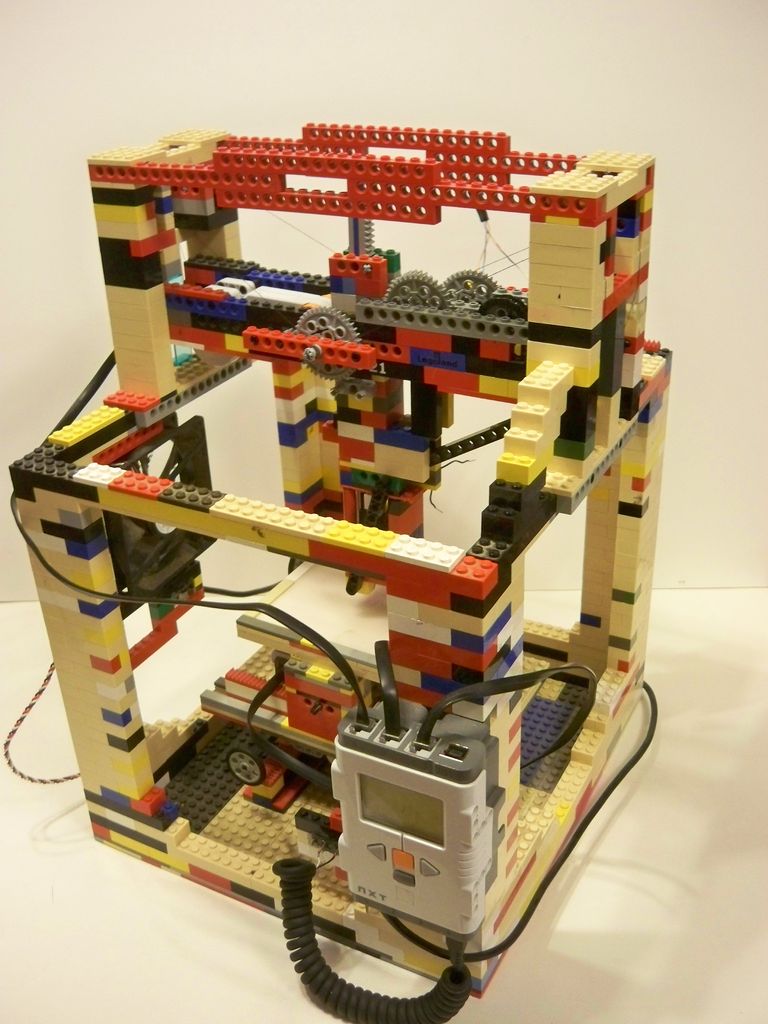 Tyggegummi bekymring Udvalg 3D Printers too Pricey? Build a LEGO one. | Engineering.com