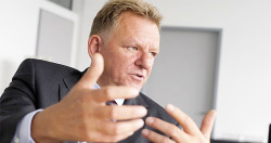 An Epic Challenge: Andreas Renschler, former Daimler AG executive, has the tough job of harmonizing PLM at Volkswagen’s three truck units.