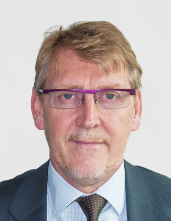 Jeremy Vincent, JLR’s CIO, came on board in 2008. He is responsible for the transition of the company from a siloed organization to a modern standards-based one. The iPLM project is one of the pillars in this process of change.
