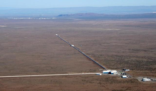 The LIGO detector in Hanford, Washington. (Image courtesy of LIGO Laboratory.)