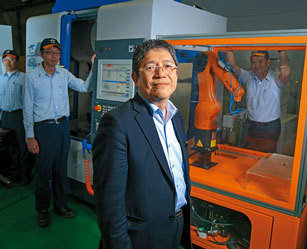 Tongtai Chairman J.H. Yen had interns write down all data related to the work done by master workmen to turn hands-on experience into quantifiable data. (Image courtesy of Tongtai Group.)