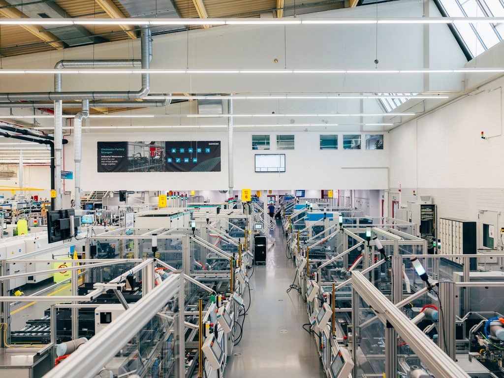 Siemens tests AI manufacturing tools at Erlangen plant